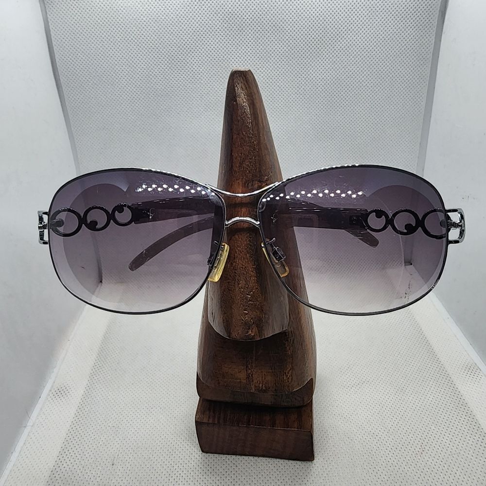 Steve Madden Silver & Gray Sunglasses